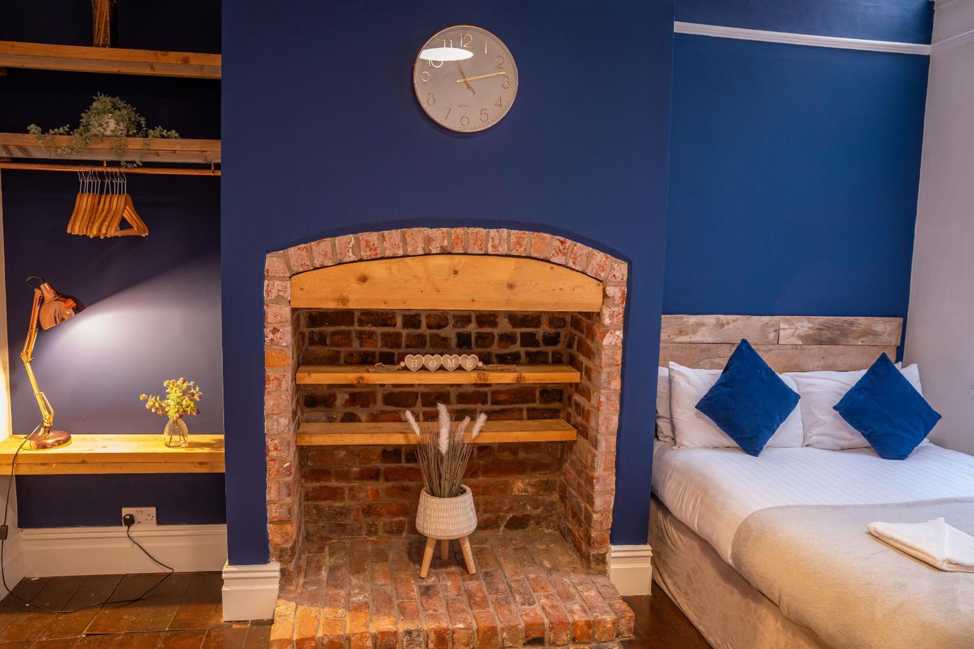 Sapphire House By Sasco Apartment Blackpool Bagian luar foto